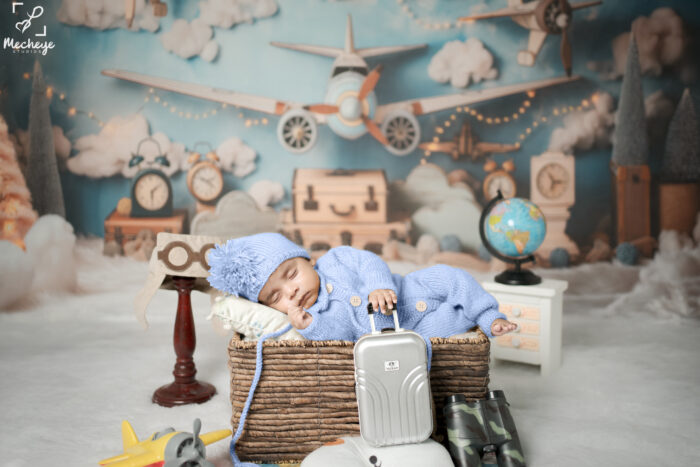 Baby & Toddler Photography in Lucknow Baby photography in Lucknow by Mecheye Studios